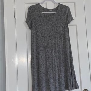 Gray short  sleeve scoop neck dress